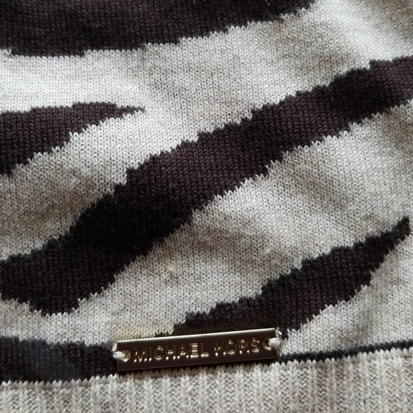 Michael Kors sweater - Picture 6 of 8